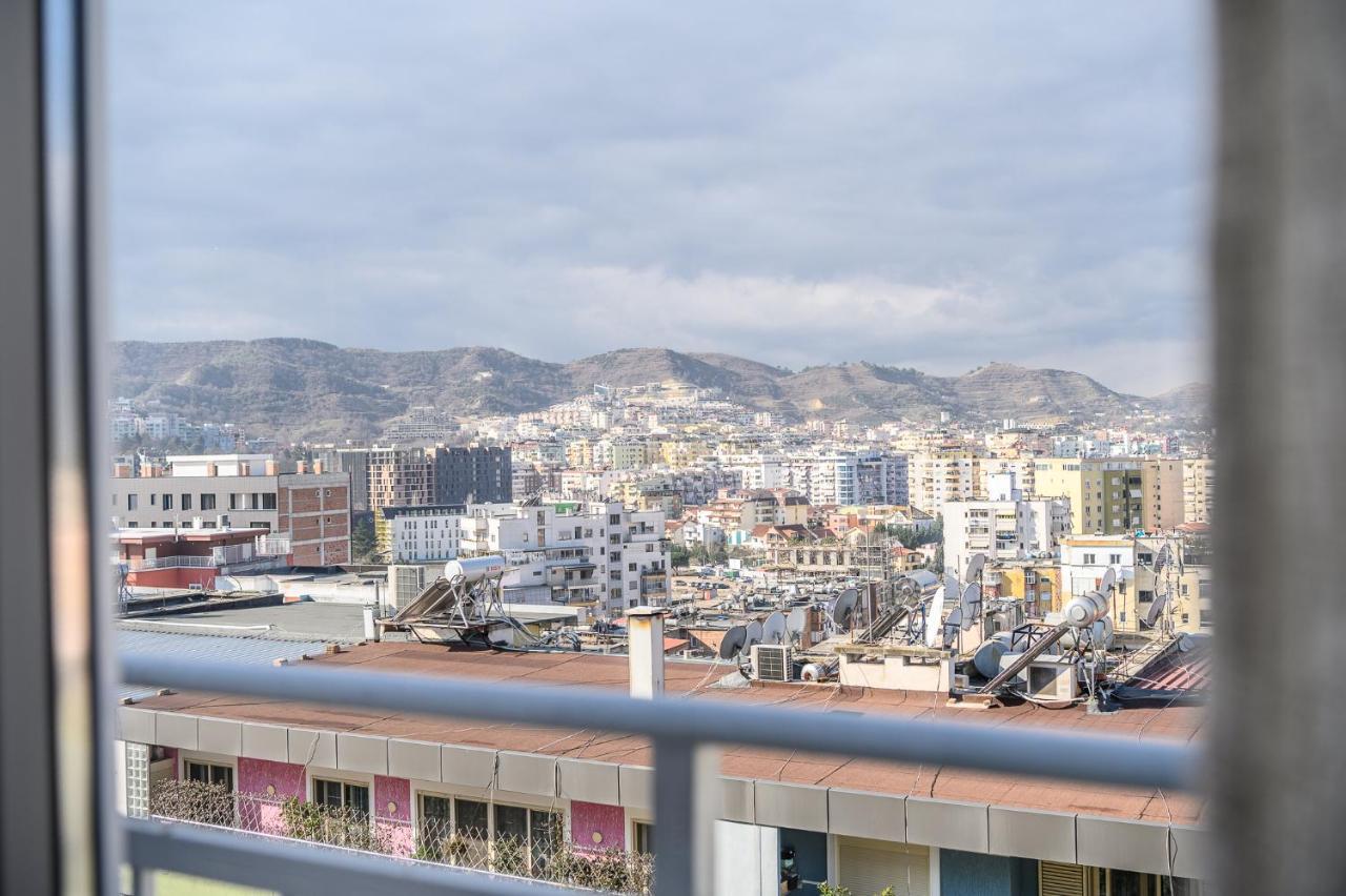 Miku Apartments-Luxury City View At Wilson Square Tiran Dış mekan fotoğraf
