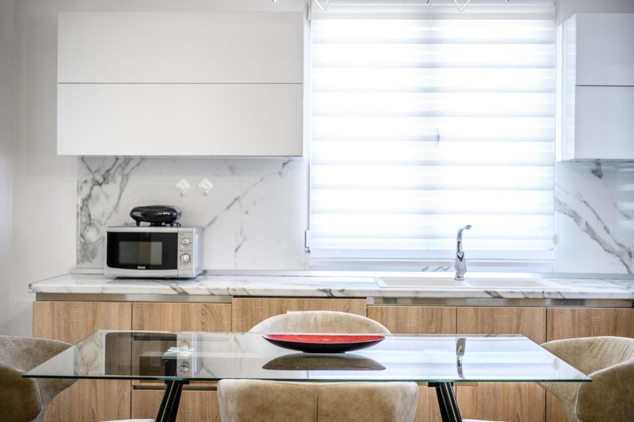 Miku Apartments-Luxury City View At Wilson Square Tiran Dış mekan fotoğraf