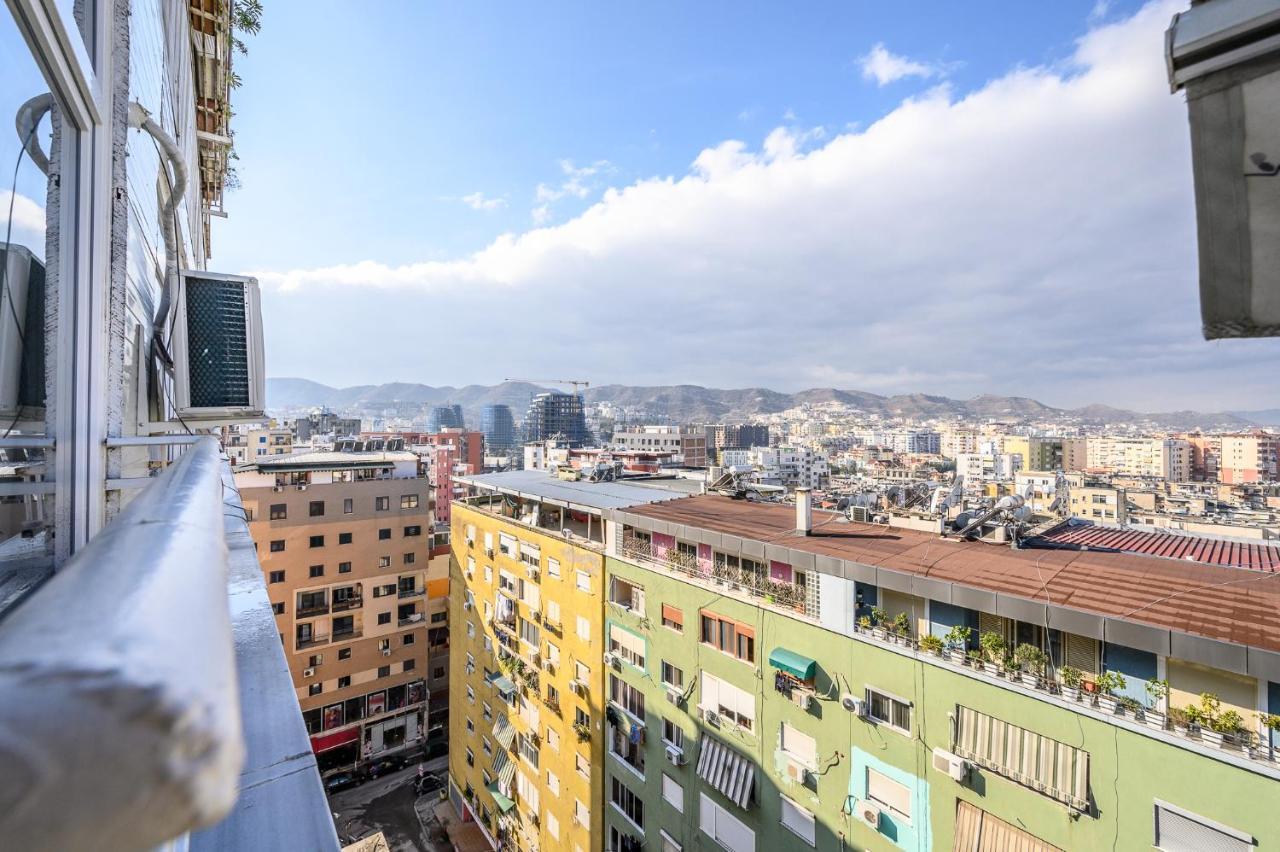 Miku Apartments-Luxury City View At Wilson Square Tiran Dış mekan fotoğraf